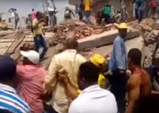 Cuatro Muertos y Decenas de heridos deja desplome de Edificio en Blaz de lezo. Desplome de edificio en Blas de Lezo