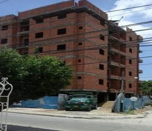 Noticia en Desarrollo: Desplome de edificio en Blas de lezo, Van 50 Heridos Desplome de edificio en Blas de Lezo2