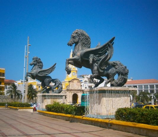 Muelle de los pegasos – Cartagena de indias Muelle-de-los-Pegasos-Cartagena-de-indias.