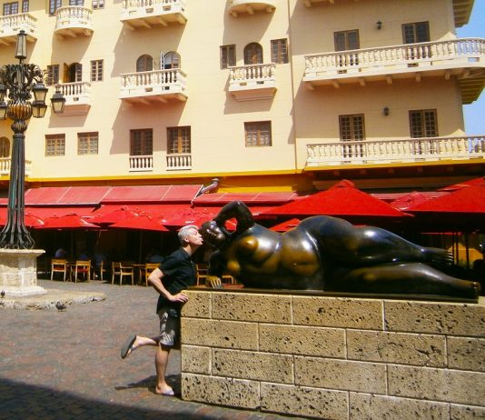 Plaza de Santo Domingo – Cartagena de indias Plaza de Santo Domingo Cartagena