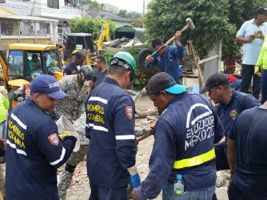 Armada Nacional apoya operativo de búsqueda y rescate en Cartagena Rescate edificio blas de lezo cartagena