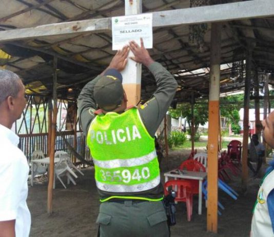 Cierran restaurante donde cobraron $850 mil pesos a pareja de franceses por un almuerzo Autoridades cierran restaurante rey arturo por cobros excesivos