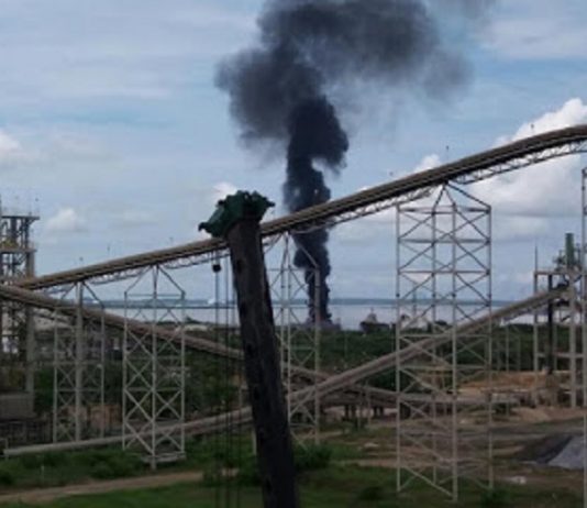 Noticia en Desarrollo: Un muerto y 13 heridos en explosión en Cotecmar explosiónes en zona industrial de cartagena