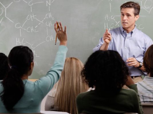 Tras la excelencia Docente