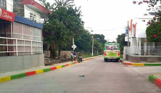 Alcaldía Distrital de Cartagena repara y habilita la vía principal de Las Gaviotas