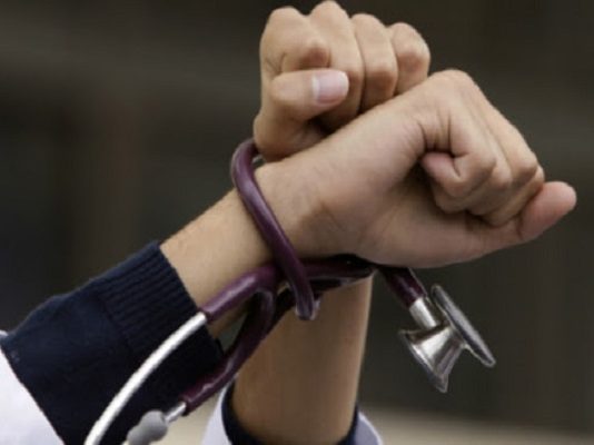 Se radica Proyecto de Ley para endurecer penas a quienes roban recursos de la salud ley para castigar a quien robe recursos de la salud