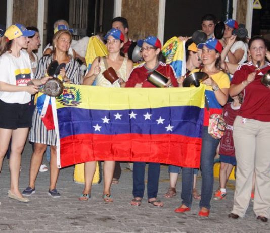 En Senado piden al Gobierno colombiano atender inmigrantes venezolanos que están en Cartagena