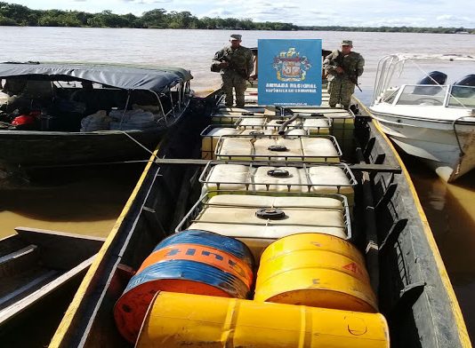 Incautan 6.730 galones de combustible que se presume serían usados por grupos al margen de la ley en Choco