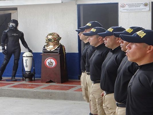 Nueva estación de buceo de guardacostas en Santa Marta