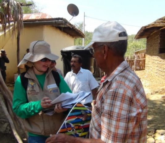 6 Familias víctimas de las autodefensas recuperaron sus tierras en Las Palmas, Bolívar