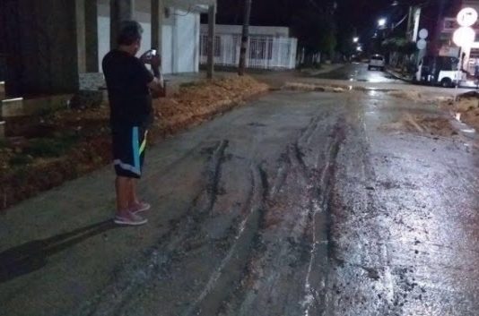 Pandilleros dispararon a obreros encargados de obras de pavimentación en Turbaco, Bolívar