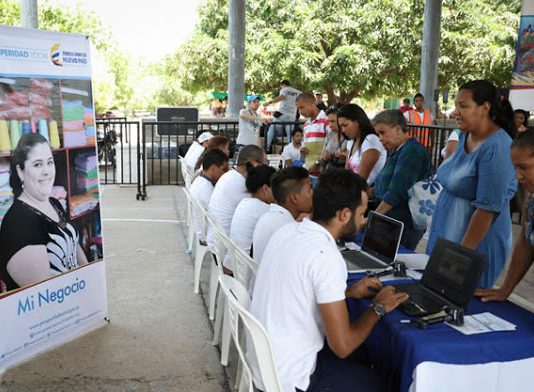 Más de 5 millones de colombianos han superado la pobreza en todas sus dimensiones desde 2010