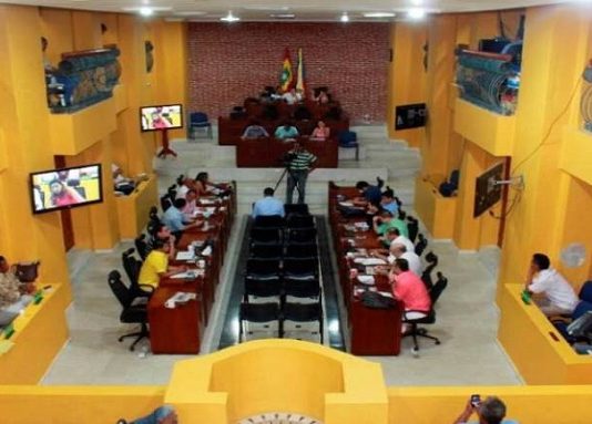 Concejo de Cartagena evaluará aplicación de comparendos ambientales en el Distrito