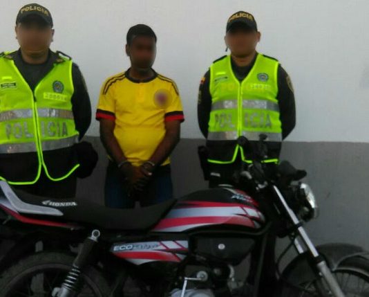Capturan a un hombre por hurto y recuperan una motocicleta robada en Cartagena