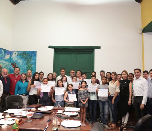 Culmina con éxito, vacacional de “Emprendimiento Temprano”