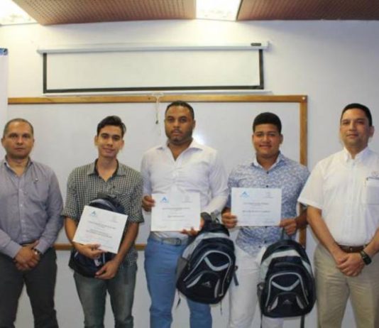 Vuelven becas para estratos 1, 2, y 3 en convenio Acuacar-Tecnológico Comfenalco