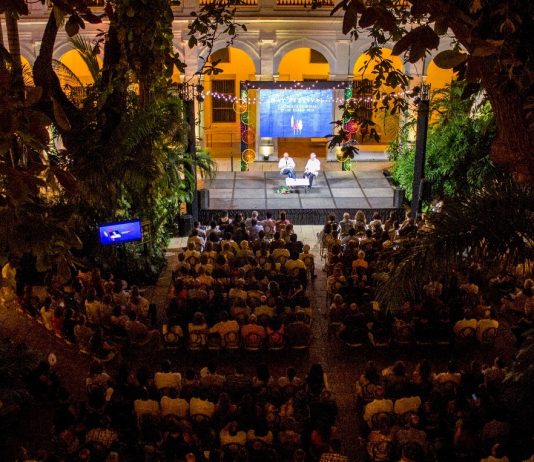 Víctor Manuel cerró la segunda jornada del Hay Festival en la Cooperación Española