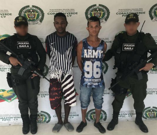 Capturan dos sujetos en clemencia que extorsionaban a una joven con publicar sus fotos intimas