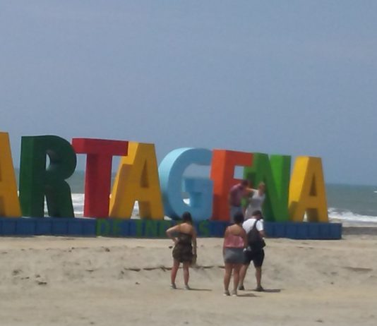 Abierta convocatoria para la intervención artística de las letras gigantes de Cartagena