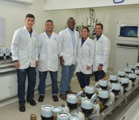 Renovada acreditación al laboratorio de medidores de agua