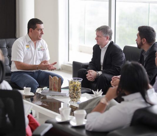 Gobernación de Bolívar busca combatir la minería ilegal y generar empleo a través de Tecnologías limpias