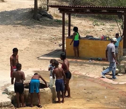 ETCAR construye lavaderos comunitarios en Bocachica, Cartagena