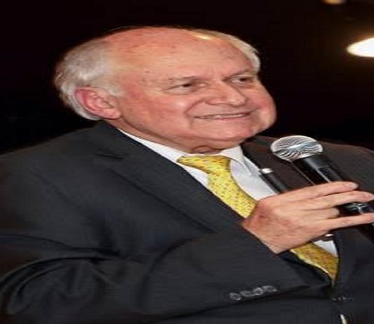 Manuel Elkin Patarroyo presenta en Cartagena el Premio de investigación científica bautizado con su nombre