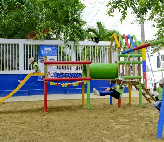 Entregan recuperado, Parque Cruz de Mayo en el barrio de Albornoz