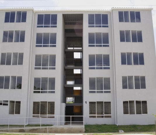 En Clemencia, Bolívar, se realizo el sorteo de viviendas gratis