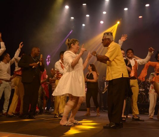 Así se le rindió homenaje al Joe Arroyo en Cartagena Homenaje-joe-arroyo