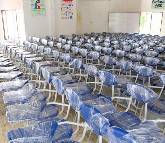 300 sillas nuevas recibió el colegio de Tacamocho Colegio-Tacamocho-Sillas-nuevas