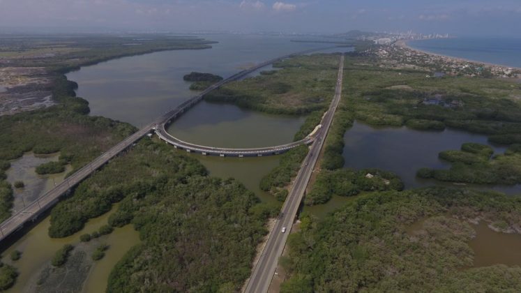 Viaducto Gran Manglar de Cartagena de indias disminuirá tiempo de transporte entre Cartagena y Barranquilla.