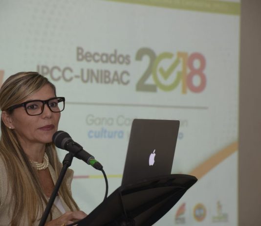 IPCC entrega becas para estudios de educación superior en áreas artísticas en UNIBAC Becas Unibac 2018