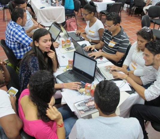 Taller gratuito de programación para mujeres en Cartagena