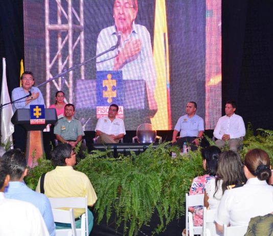 Inauguran Nueva Unidad de Reacción inmediata en el barrio Canapote de Cartagena Fiscal Nestor Humberto Martinez durante inauguración de la nueva URI en el barrio canapote de Cartagena