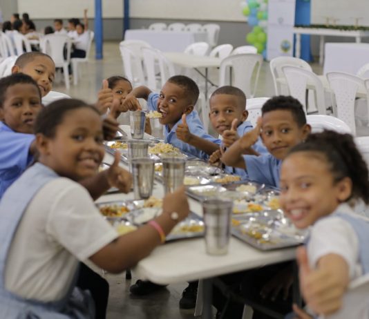 Inicio la ejecución del PAE en Cartagena Inicio ejecución del PAE en Cartagena