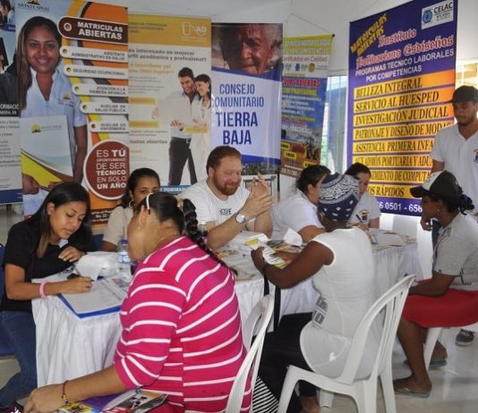 La comunidad del 9 de Abril accedió a la oferta institucional del Distrito PES 9 de abril cartagena de indias