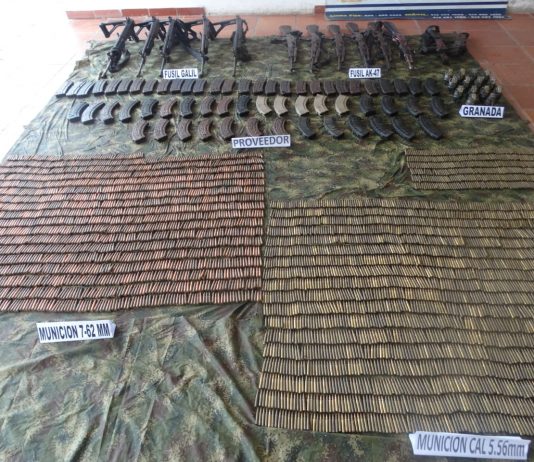 Incautado fuerte arsenal en los montes de maria Caleta incautada en los montes de maria