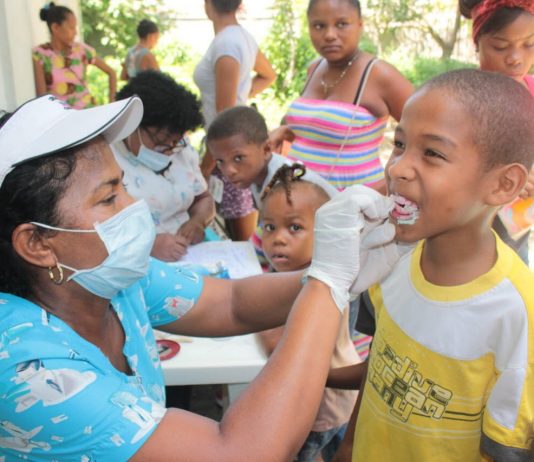 Dadis realiza jornada de atención integral en Barú Dadis jornada de atención isla baru