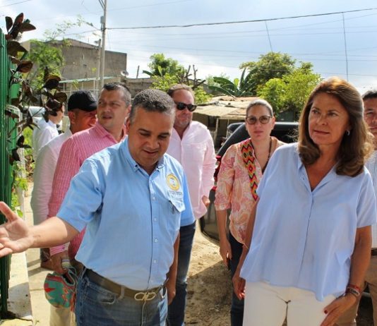 Todo listo para la gran jornada de erradicación de la pobreza este 17 de octubre en Cartagena La vicepresidente Marta Lucia Ramirez y el alcalde Pedrito Pereira recorrieron lugares de encuentro de jornada de superación de la pobreza a realizar el 17 de Octubre.