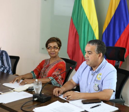 Alcalde y junta directiva aceptaron renuncia de Zully Salazar como Presidente de Corpoturismo Aceptan renuncia Zully salazar a corpoturismo