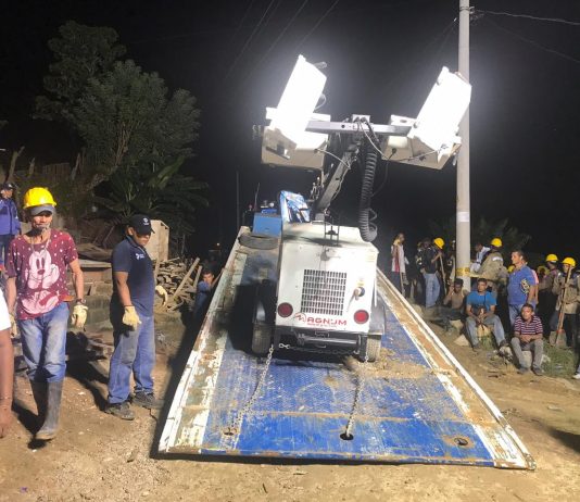 De manera voluntaria, 34 familias evacuaron zona de riesgo en Cerro de Albornoz Evacuación de familias en sector albornoz