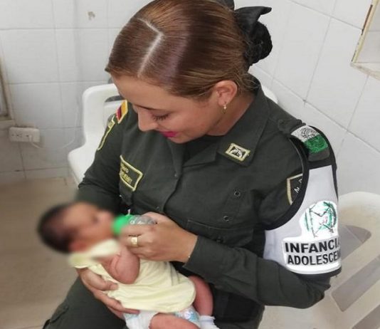 Rescatan bebe que había sido abandonado en bolsa plástica en barrio de Cartagena Bebe-rescatado-Cartagena