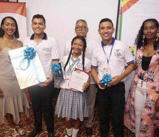 Con gran éxito finalizó el VI Curso Concurso de Oratoria y Liderazgo Infantil Curso Concurso de Oratoria y Liderazgo Infantil