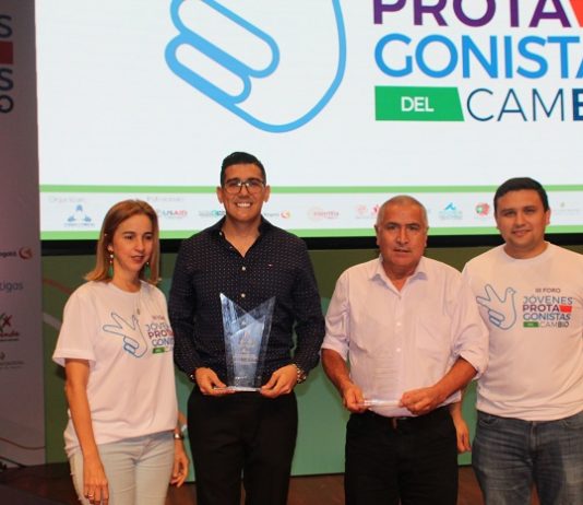 Cuatro empresarios recibieron el Premio a la Innovación en Bolívar Maria claudia paez premios innovacion Bolívar