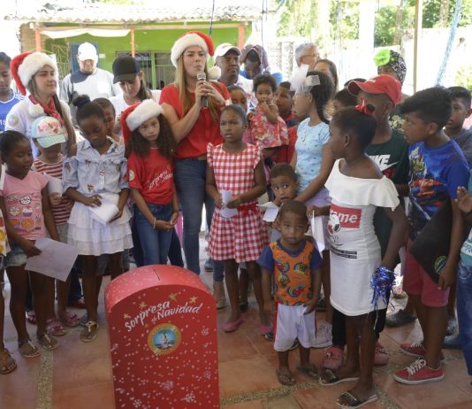Urna Móvil ‘Sorpresa de Navidad’ llegó al barrio El Pozón y al corregimiento de Bayunca Cartas de navidad en cartagena