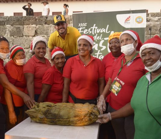 ¡Cartagena no tiene una, tiene 25 Reinas del Pastel! Festival-del-pastel-cartagena-2018