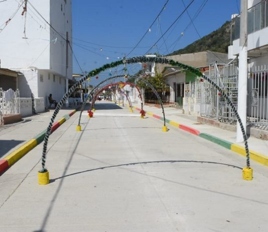 Alcalde Pedrito Pereira entregó dos calles en La María y La Quinta calle-la-quinta-de-cartagena-pavimentada