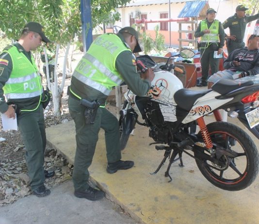 Policía de Cartagena habilita cuatro puntos de marcación gratuita de motos, en campaña contra el hurto Marcación-de-motocicletas-cartagena