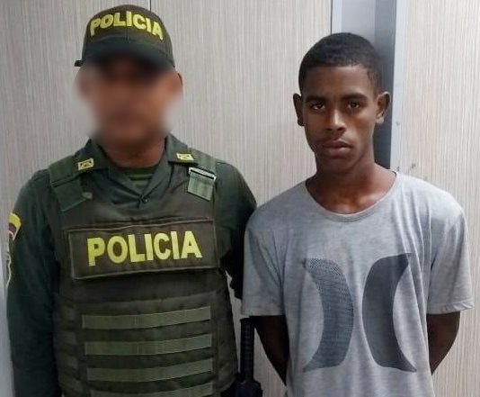 Cuatro capturados por porte ilegal de arma de fuego en Cartagena capturado-porte-ilegal-arma-cartagena